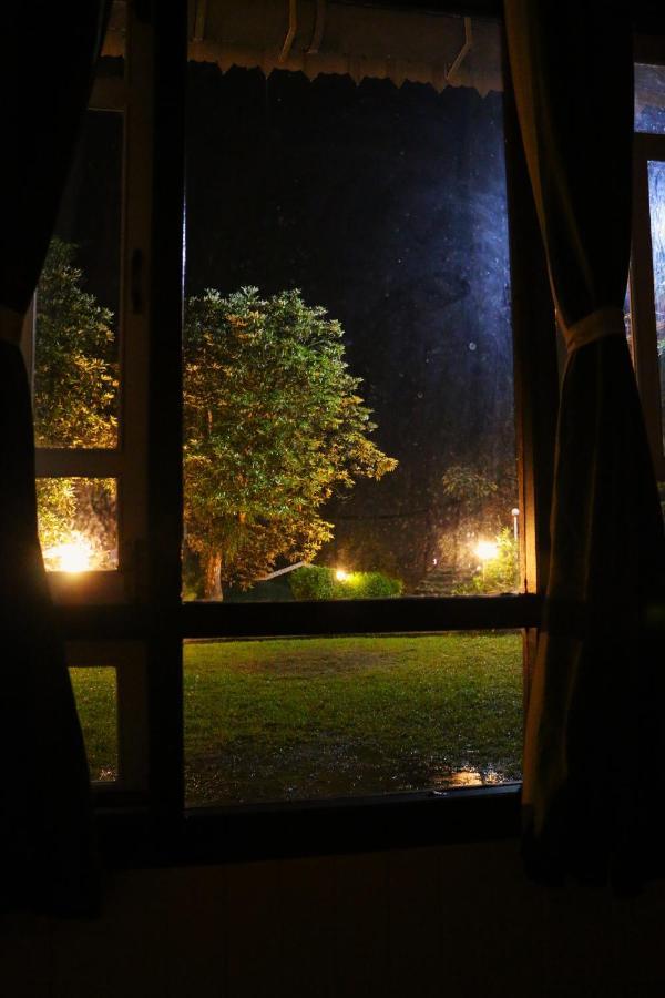 The Nettle And Fern Farmstay Pelling Exterior foto
